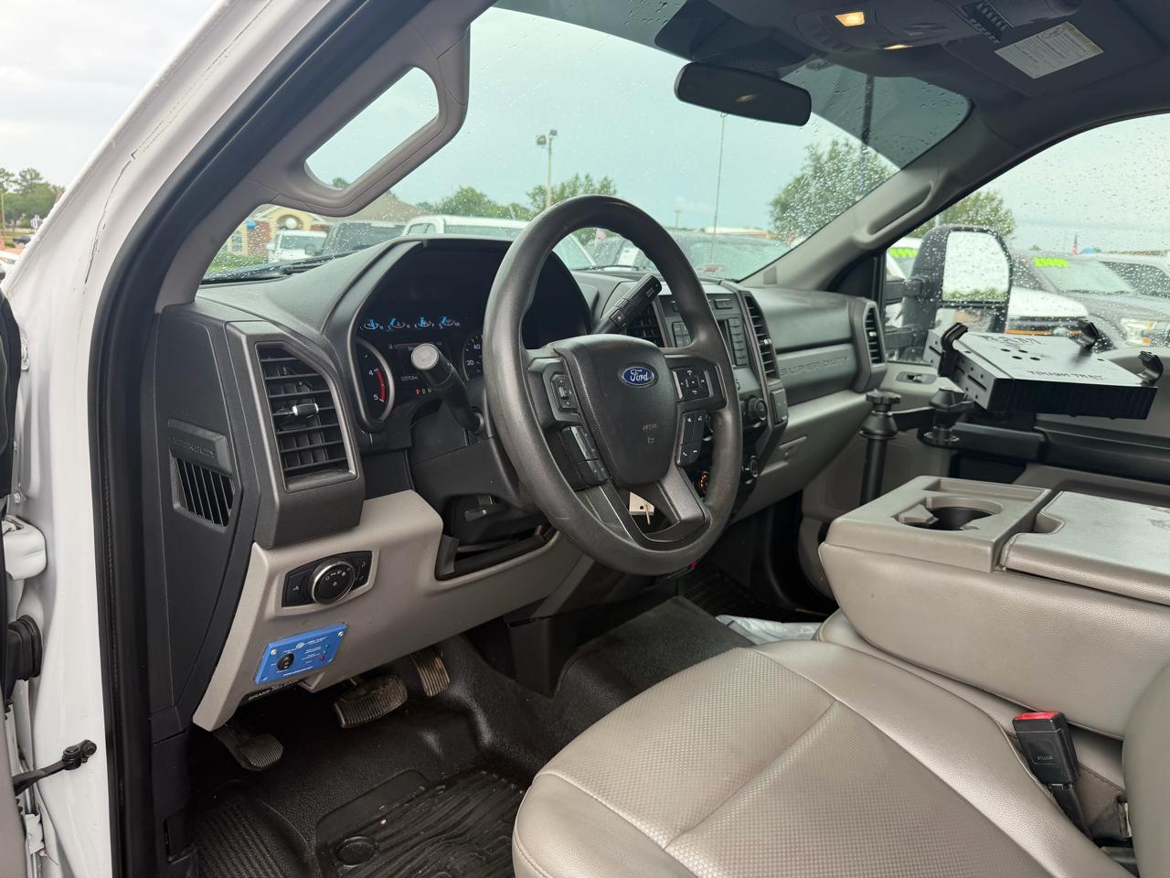 Ford F-450 SD Regular Cab DRW 2WD 2020