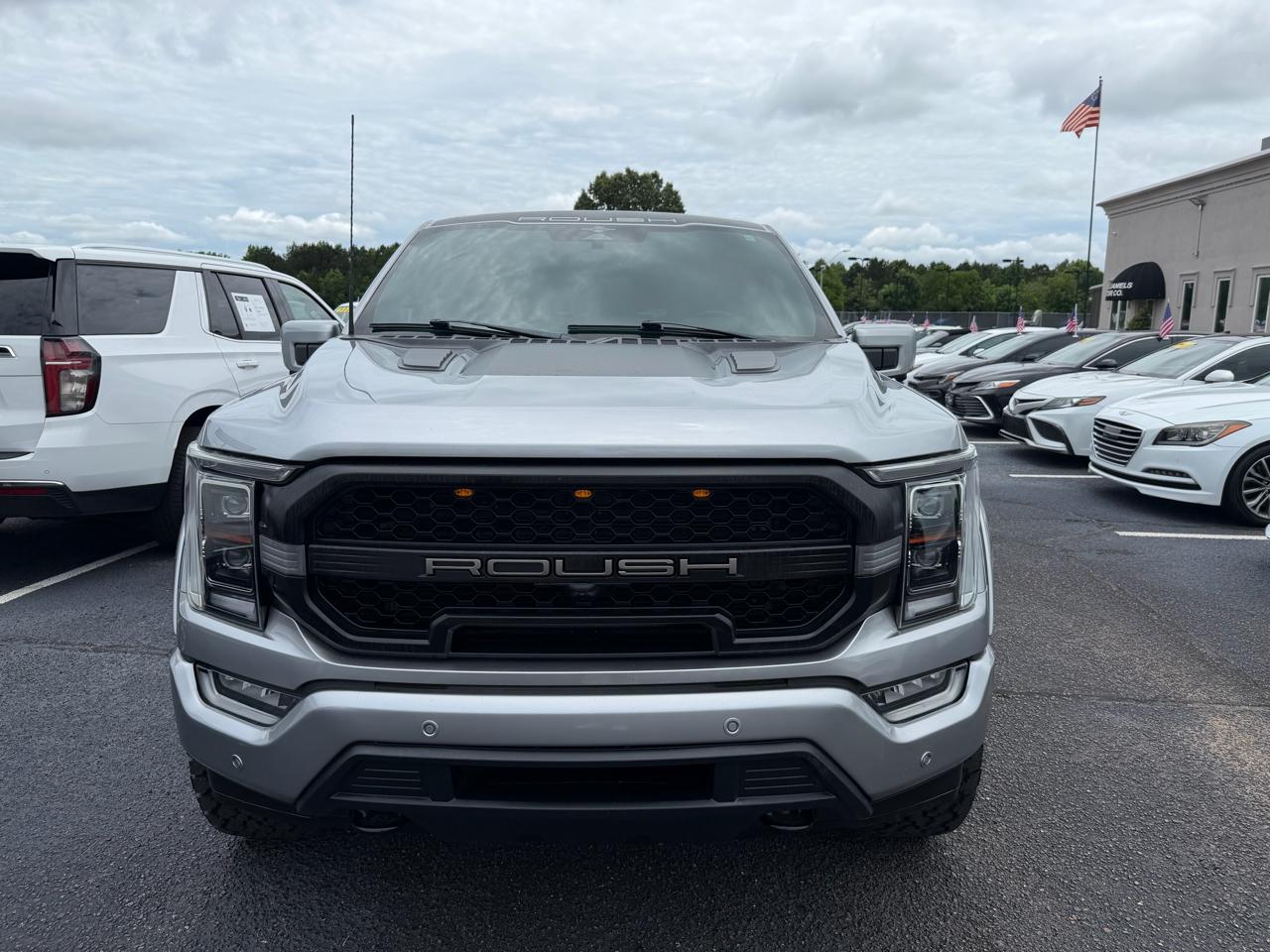 Ford F-150 Lariat SuperCrew 5.5-ft. Bed 4WD 2023