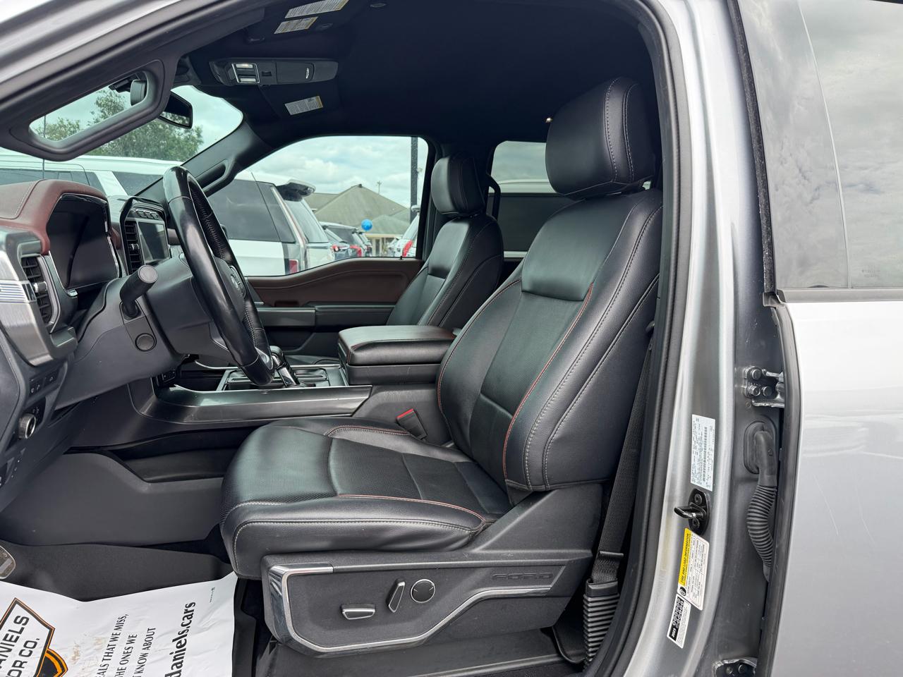 Ford F-150 Lariat SuperCrew 5.5-ft. Bed 4WD 2023