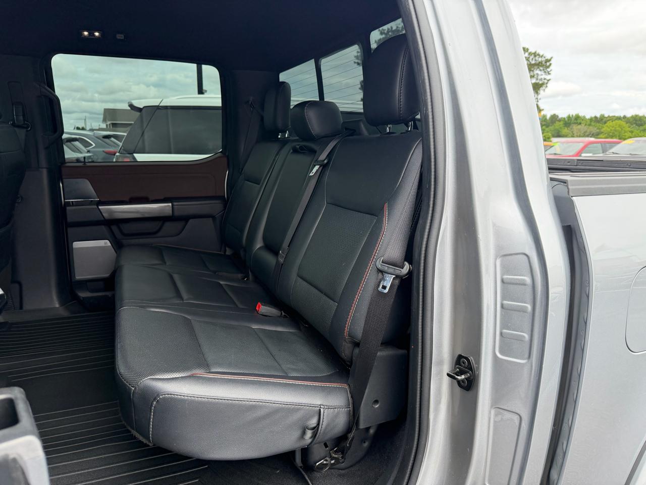 Ford F-150 Lariat SuperCrew 5.5-ft. Bed 4WD 2023