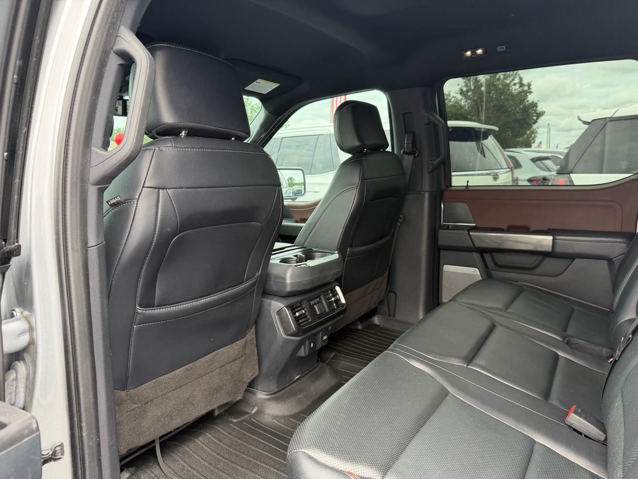 Ford F-150 Lariat SuperCrew 5.5-ft. Bed 4WD 2023