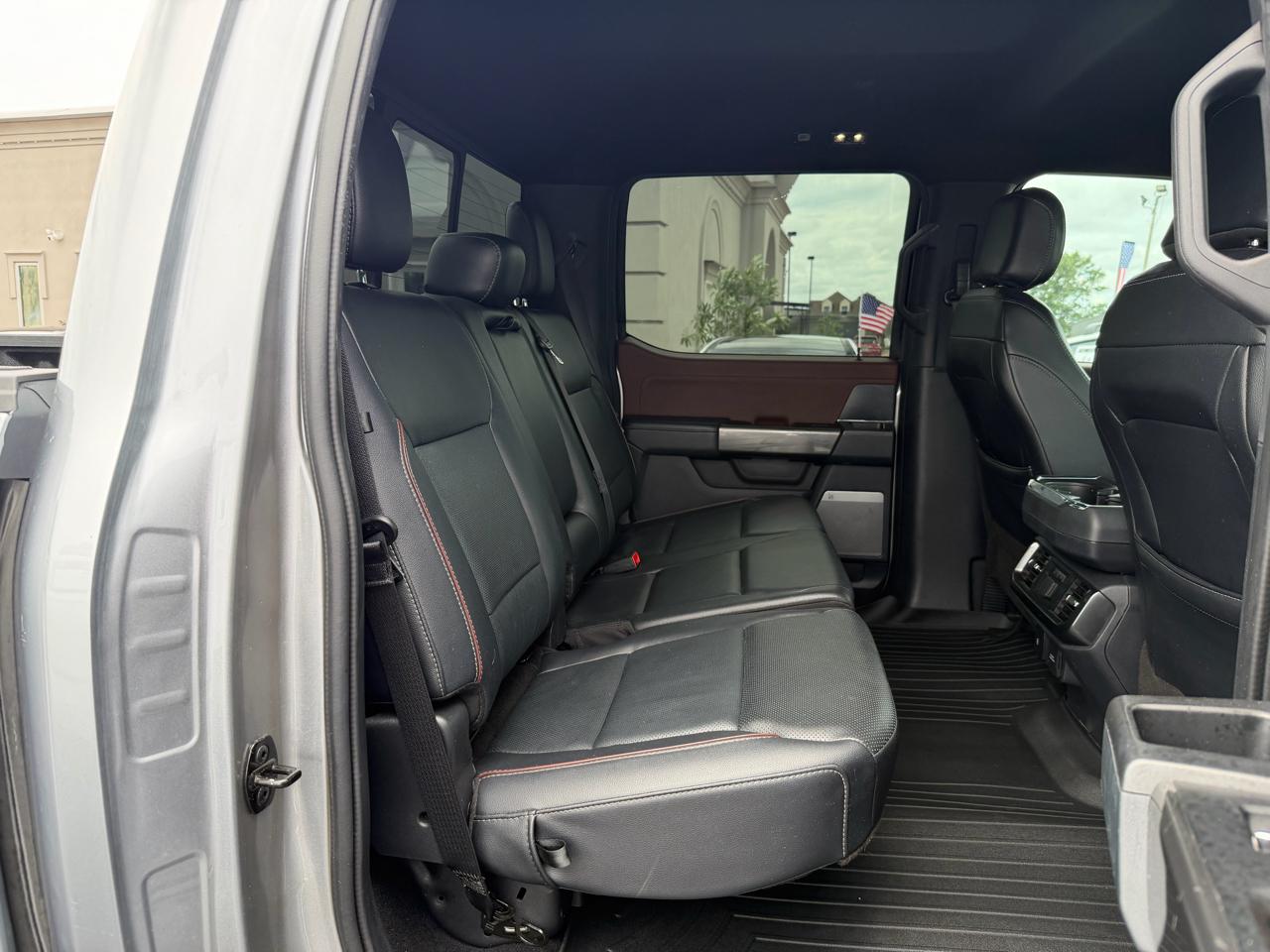 Ford F-150 Lariat SuperCrew 5.5-ft. Bed 4WD 2023