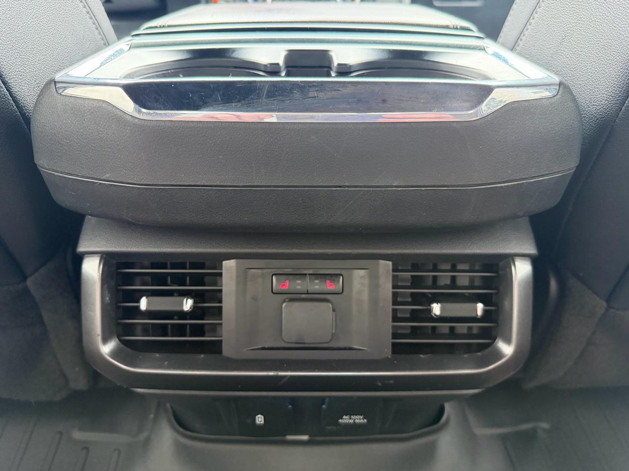 Ford F-150 Lariat SuperCrew 5.5-ft. Bed 4WD 2023