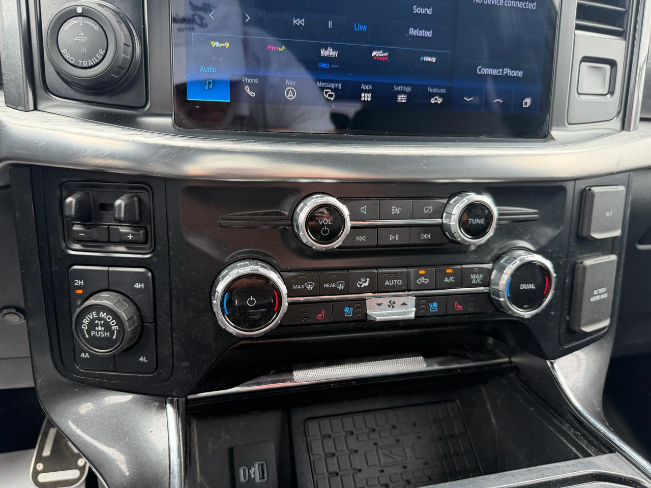 Ford F-150 Lariat SuperCrew 5.5-ft. Bed 4WD 2023