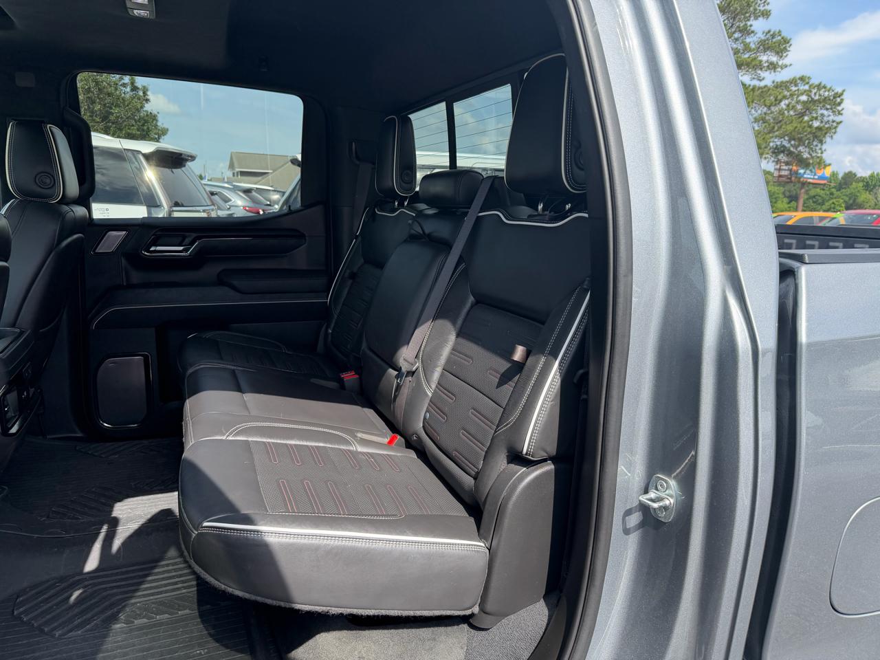 GMC Sierra 1500 AT4X Crew Cab 4WD 2023