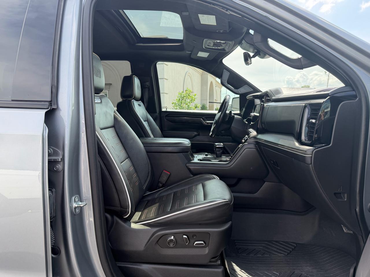 GMC Sierra 1500 AT4X Crew Cab 4WD 2023