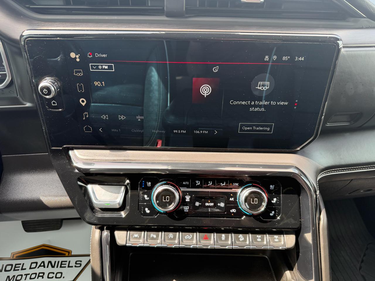 GMC Sierra 1500 AT4X Crew Cab 4WD 2023