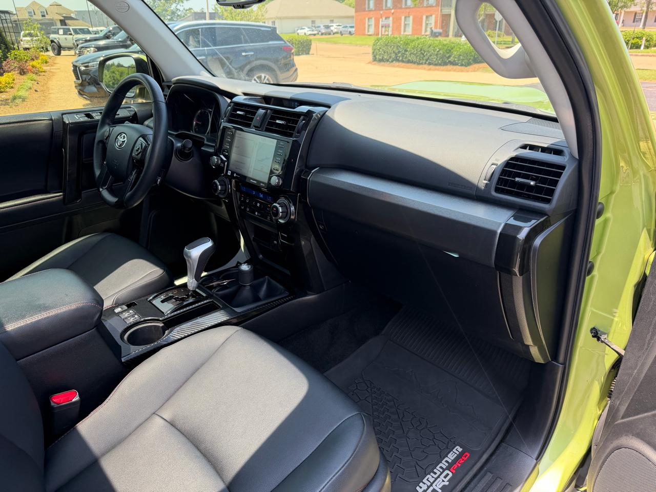 Toyota 4Runner TRD PRO 4WD 2022