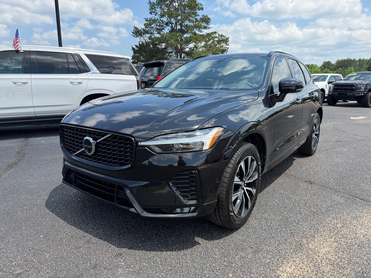 Volvo XC60 B5 Plus Dark AWD 2024