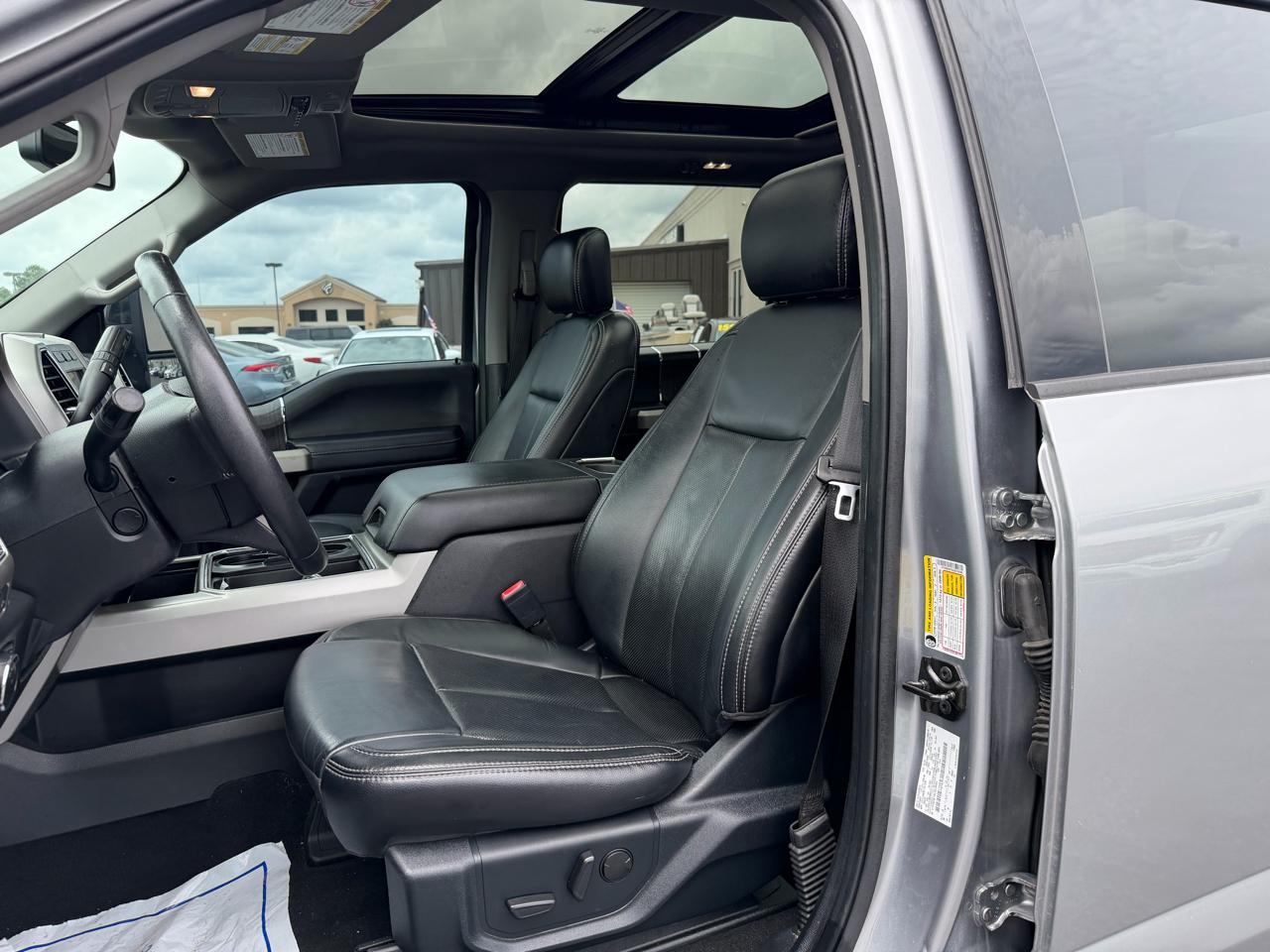 Ford F-250 SD Lariat Crew Cab 4WD 2020