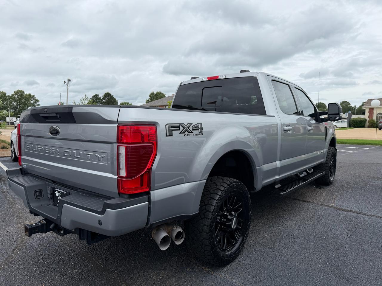 Ford F-250 SD Lariat Crew Cab 4WD 2020