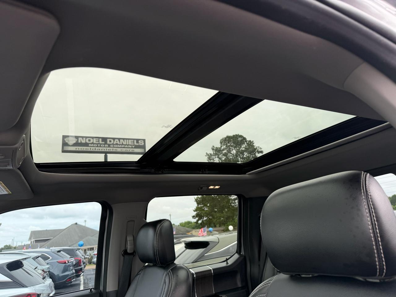 Ford F-250 SD Lariat Crew Cab 4WD 2020