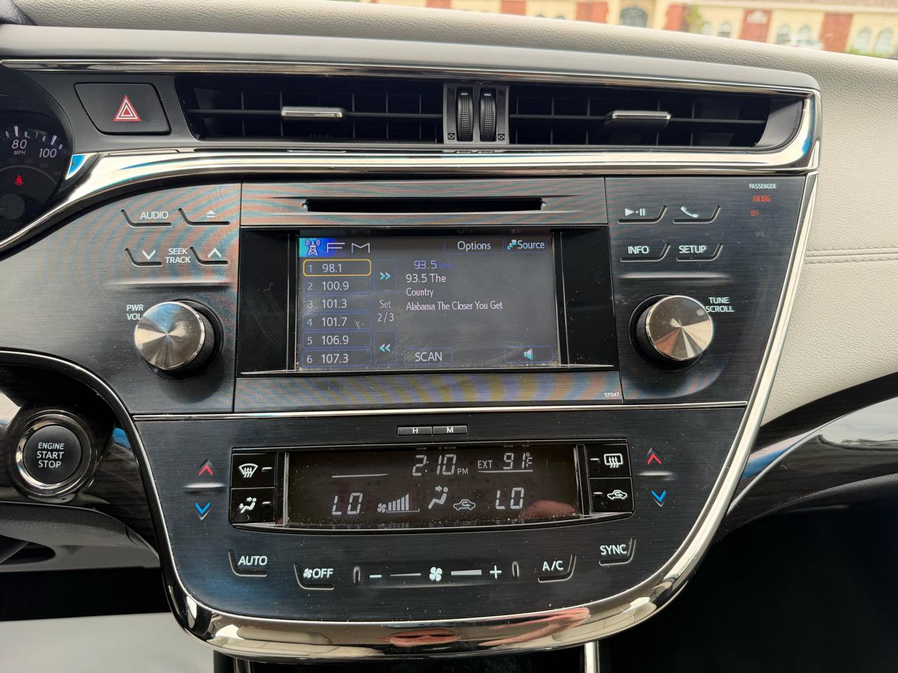 Toyota Avalon XLE 2014