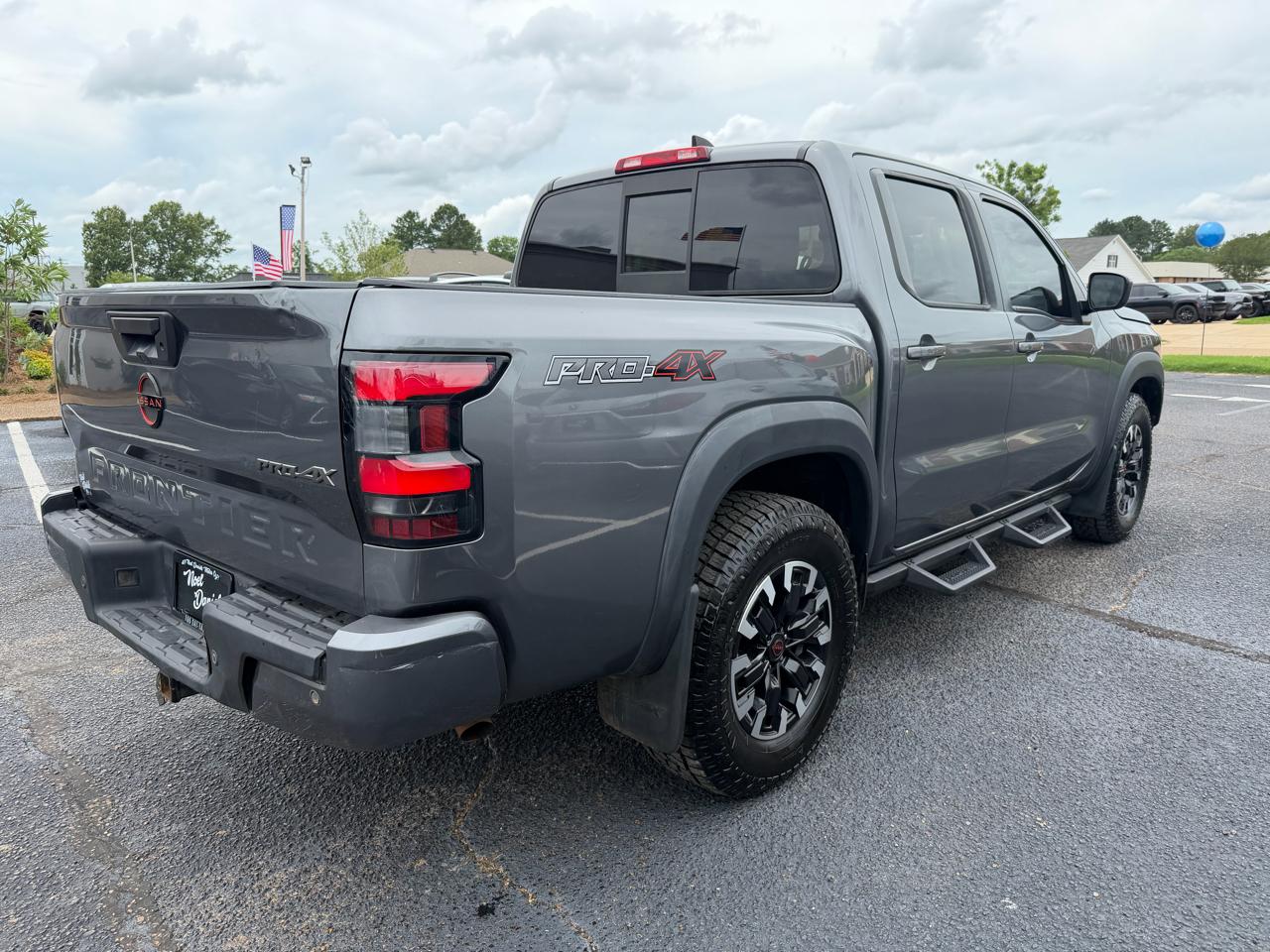 Nissan Frontier PRO-4X Crew Cab 4WD 2022