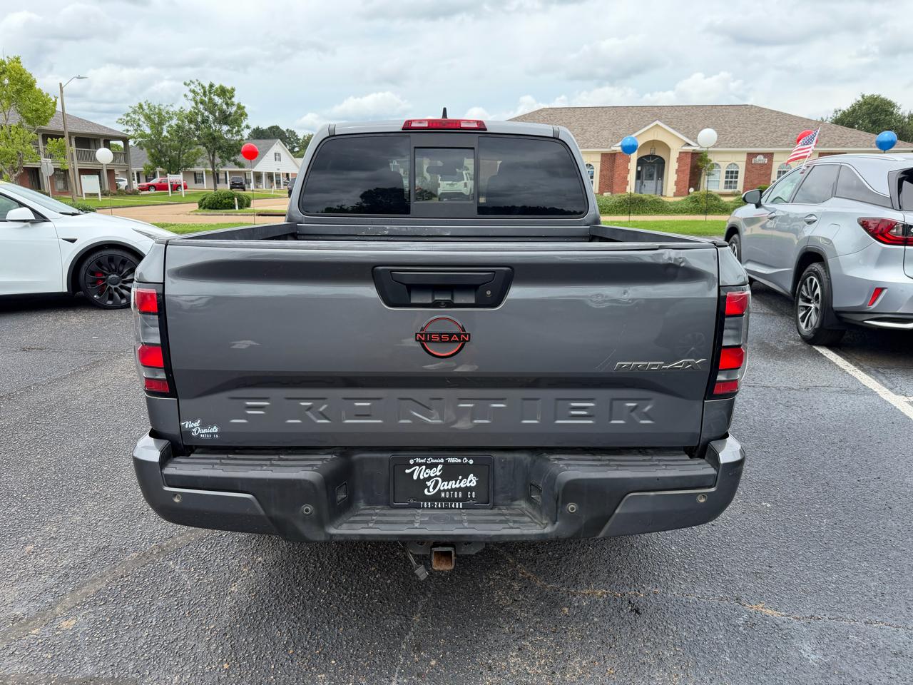Nissan Frontier PRO-4X Crew Cab 4WD 2022