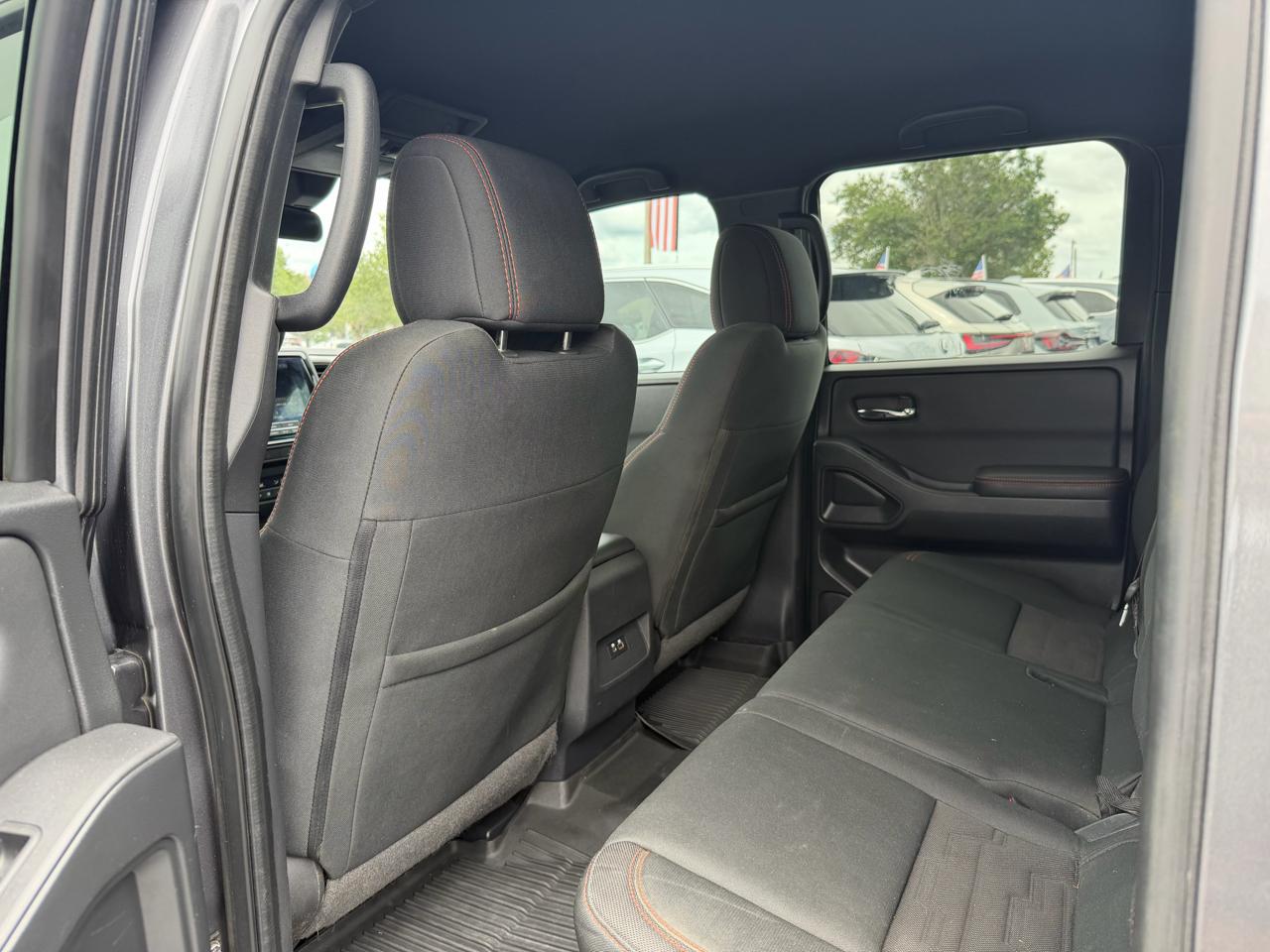 Nissan Frontier PRO-4X Crew Cab 4WD 2022