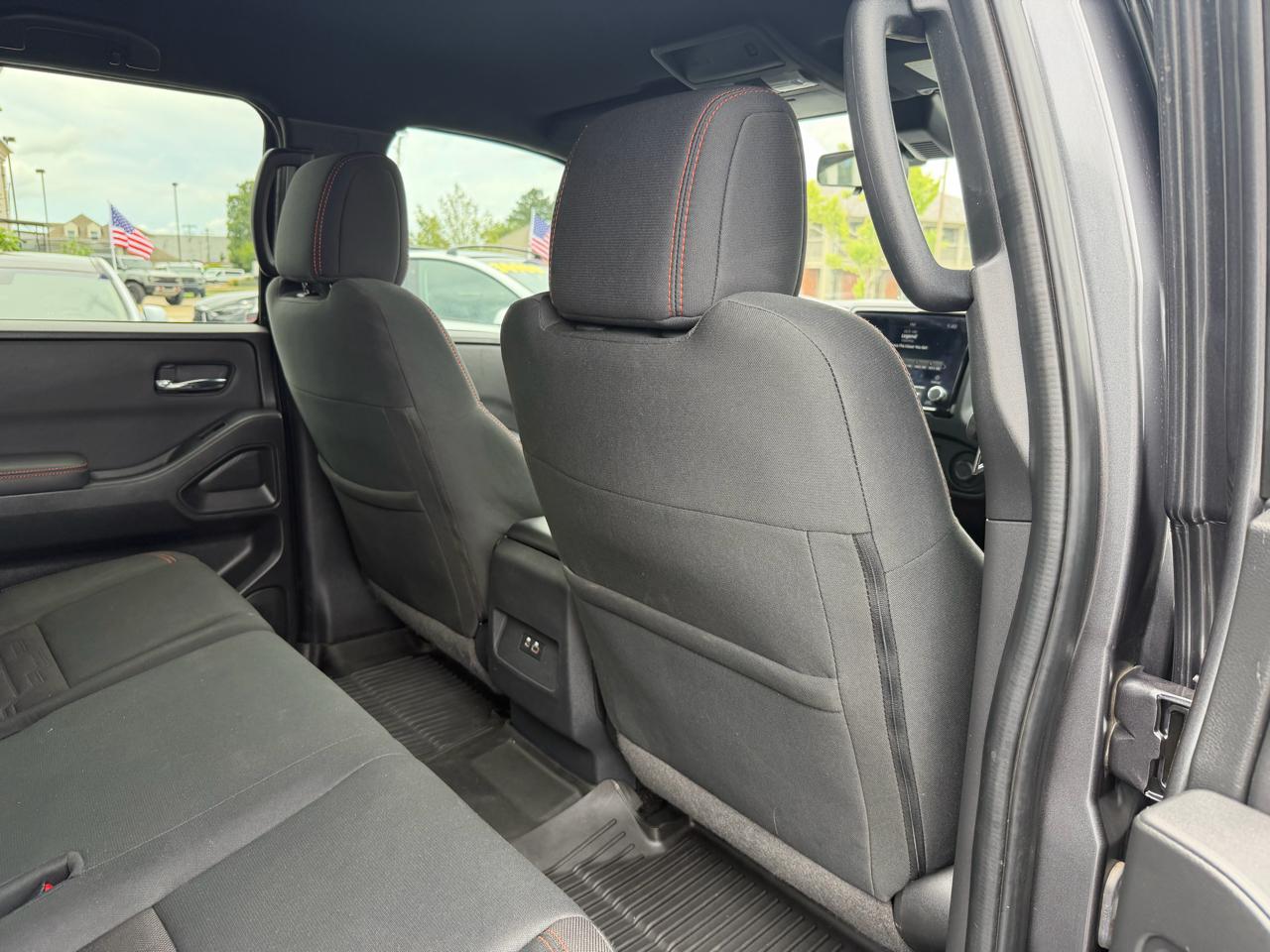 Nissan Frontier PRO-4X Crew Cab 4WD 2022