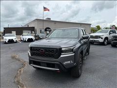 2022 Nissan Frontier 