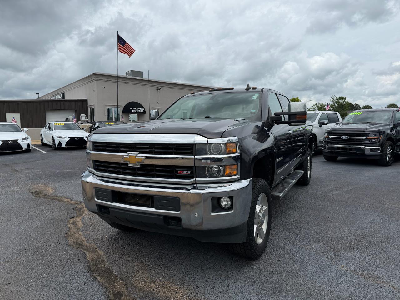 2016 Chevrolet Silverado 2500HD LTZ Crew Cab 4WD