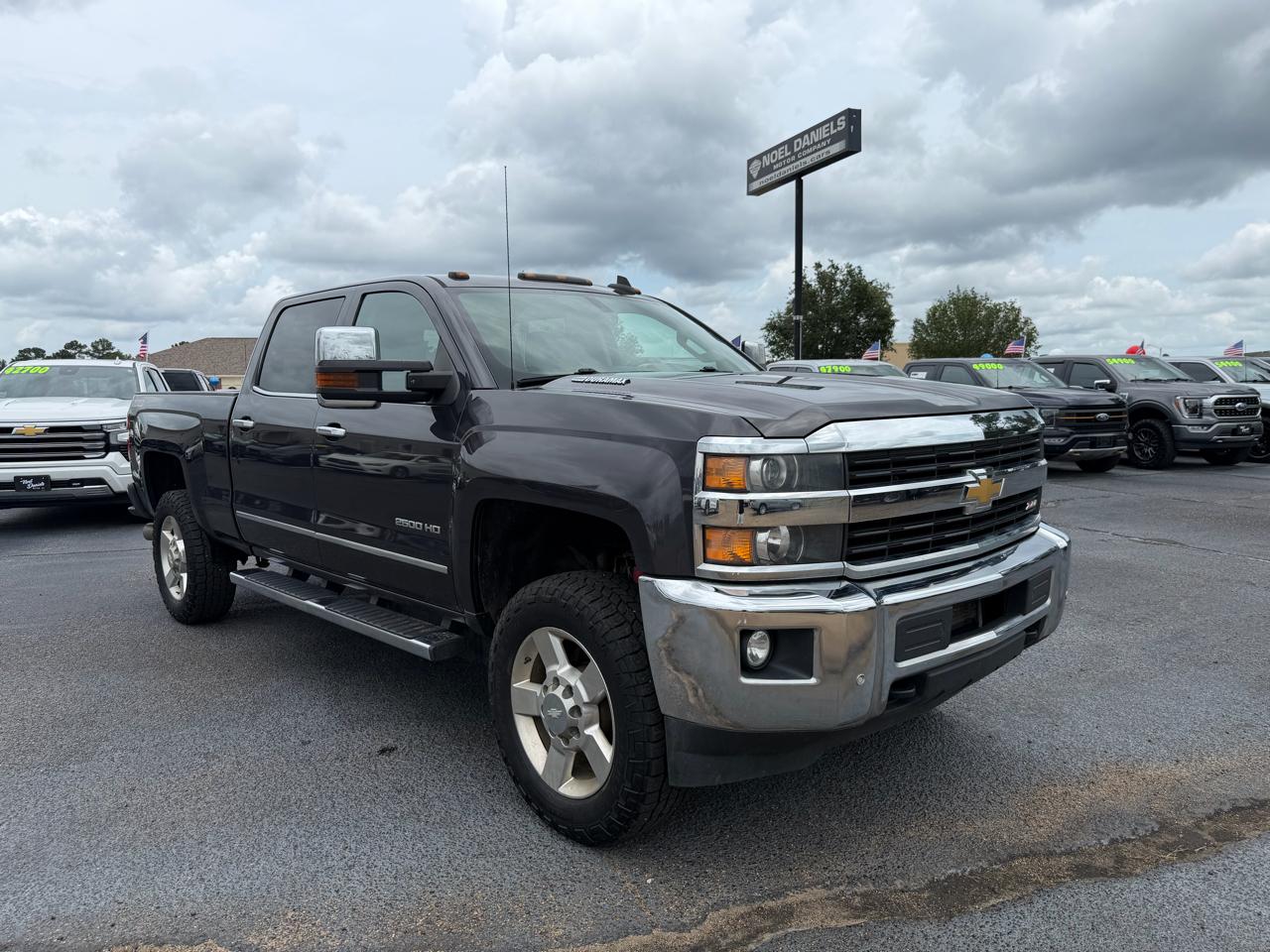 Chevrolet Silverado 2500HD LTZ Crew Cab 4WD 2016