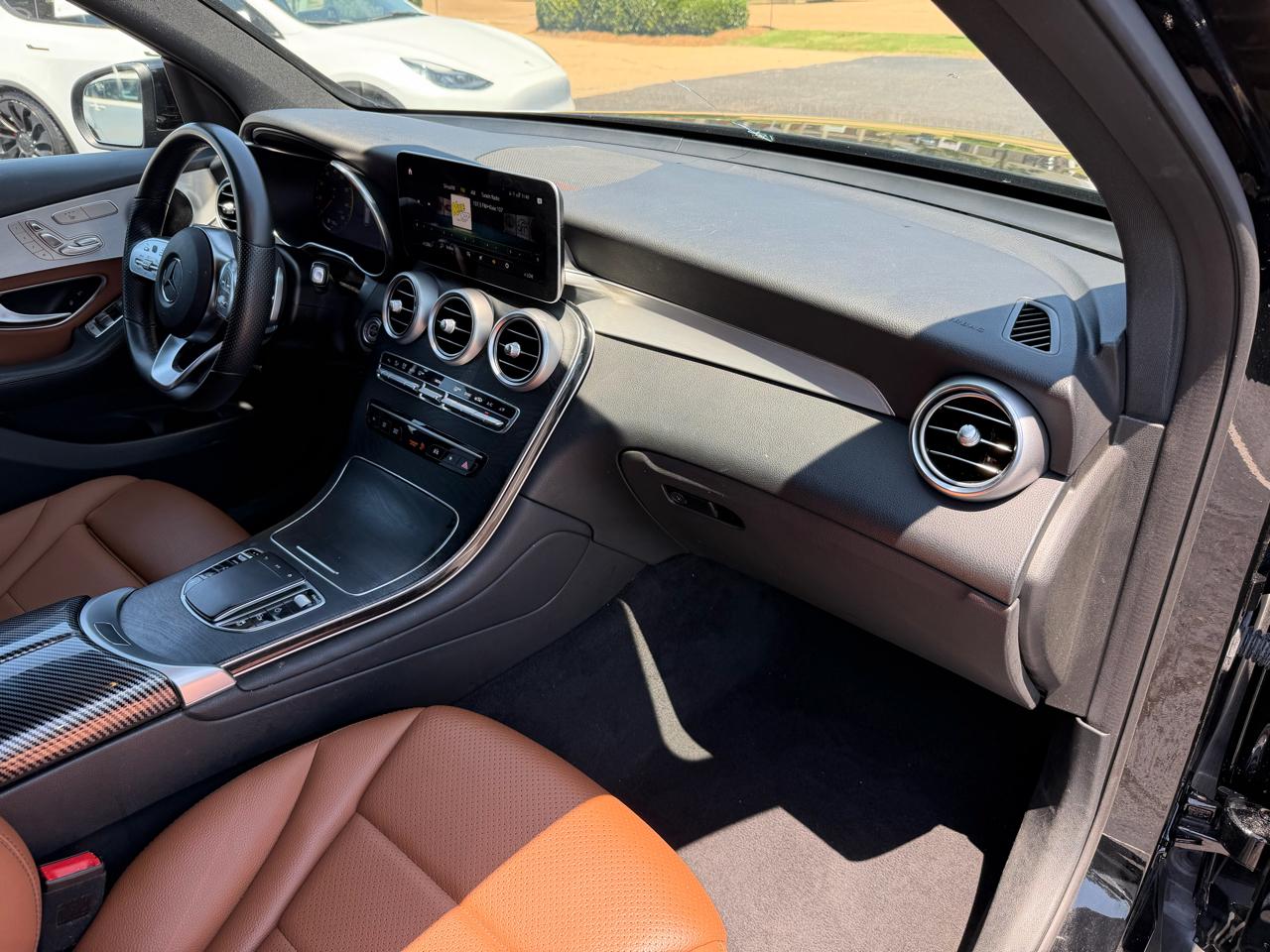 Mercedes-Benz GLC-Class GLC300 2022