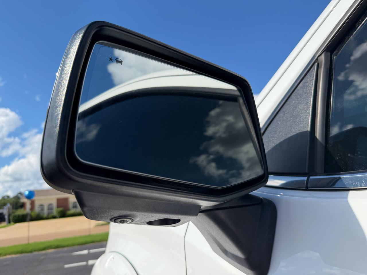 Chevrolet Silverado 1500 LTZ Crew Cab 4WD 2019