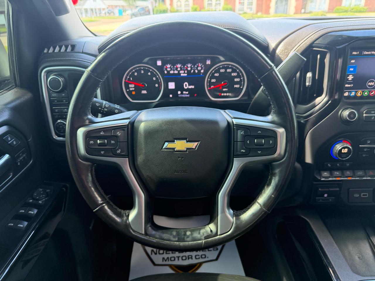 Chevrolet Silverado 1500 LTZ Crew Cab 4WD 2019