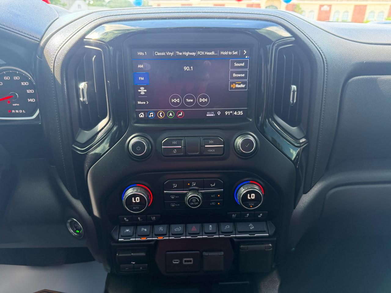 Chevrolet Silverado 1500 LTZ Crew Cab 4WD 2019