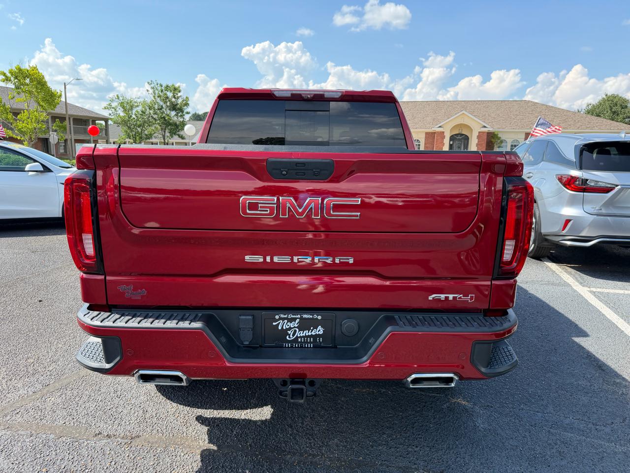 GMC Sierra 1500 Limited AT4 Crew Cab Long Box 4WD 2022