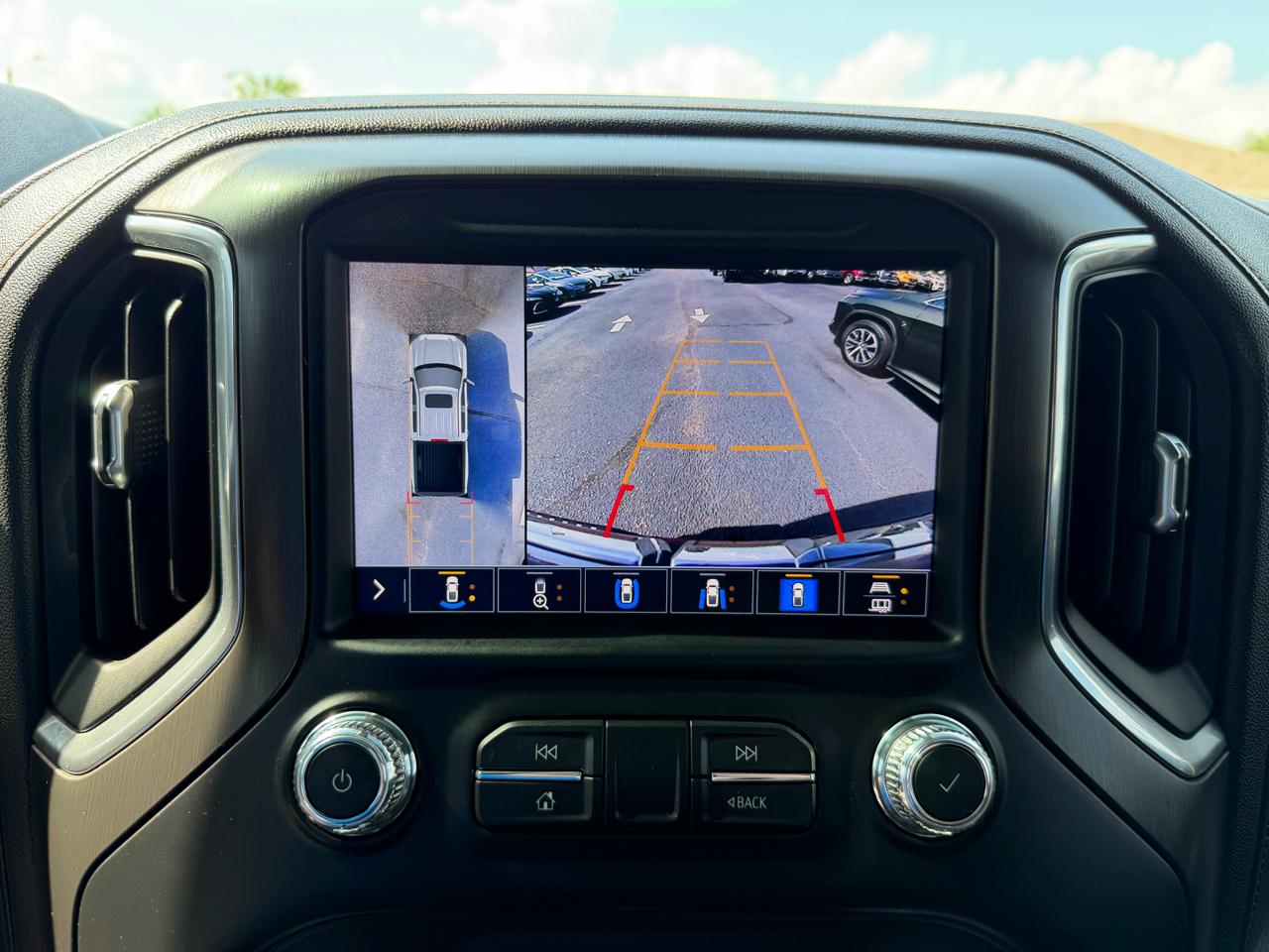 GMC Sierra 1500 Limited AT4 Crew Cab Long Box 4WD 2022