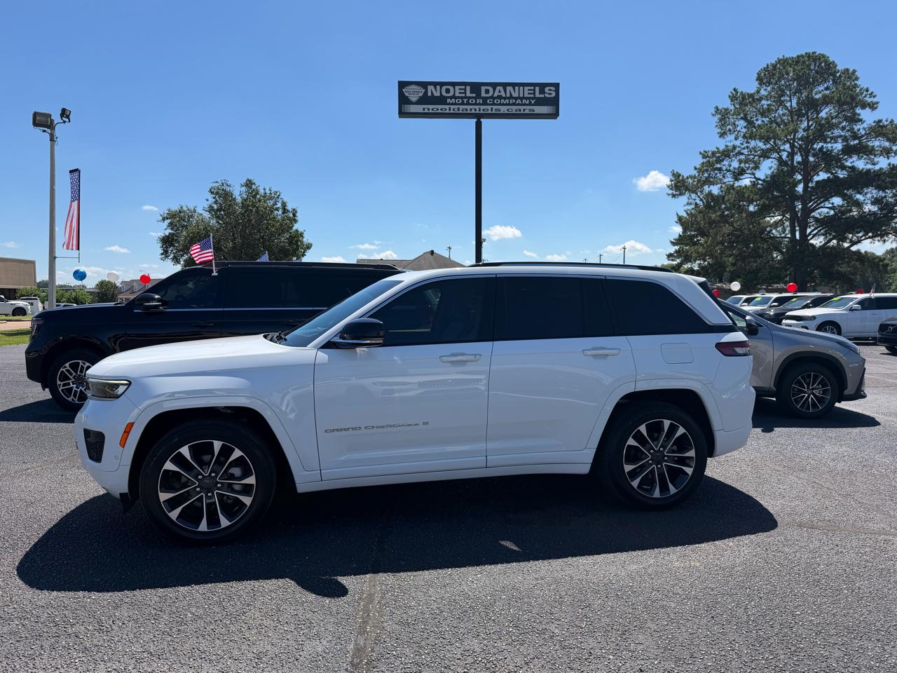 Jeep Grand Cherokee Overland 4WD 2022