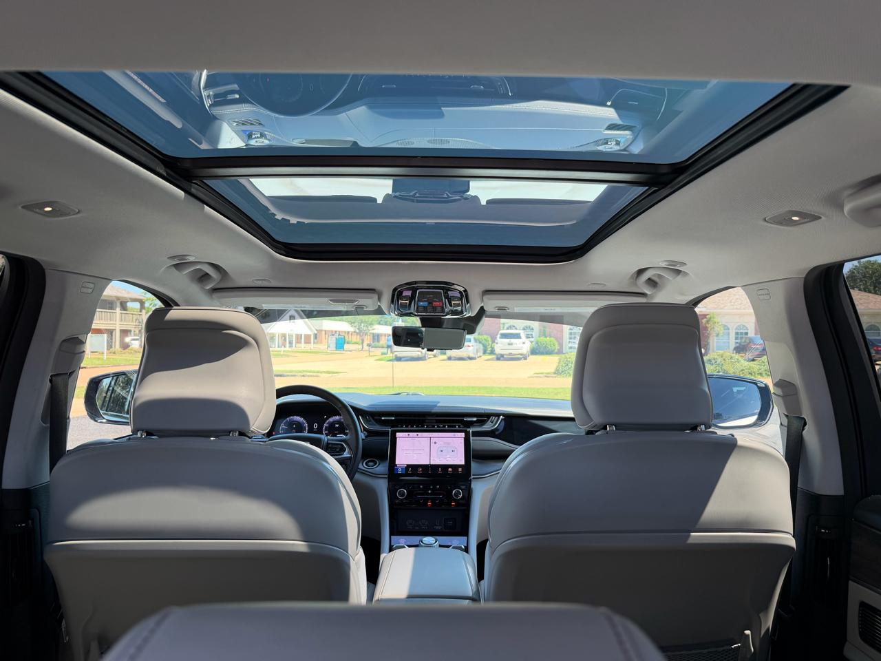 Jeep Grand Cherokee Overland 4WD 2022