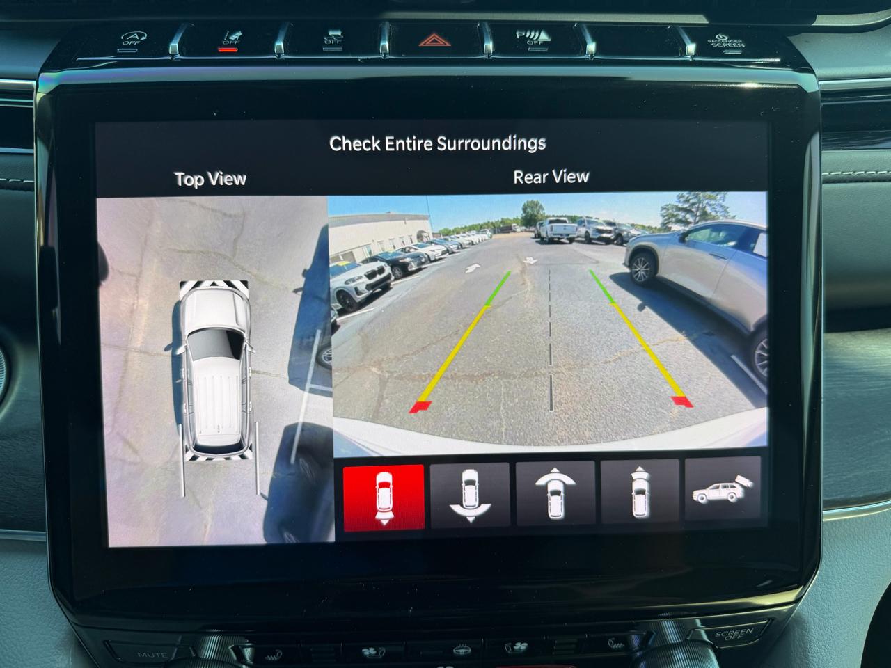 Jeep Grand Cherokee Overland 4WD 2022