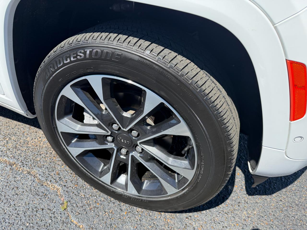 Jeep Grand Cherokee Overland 4WD 2022