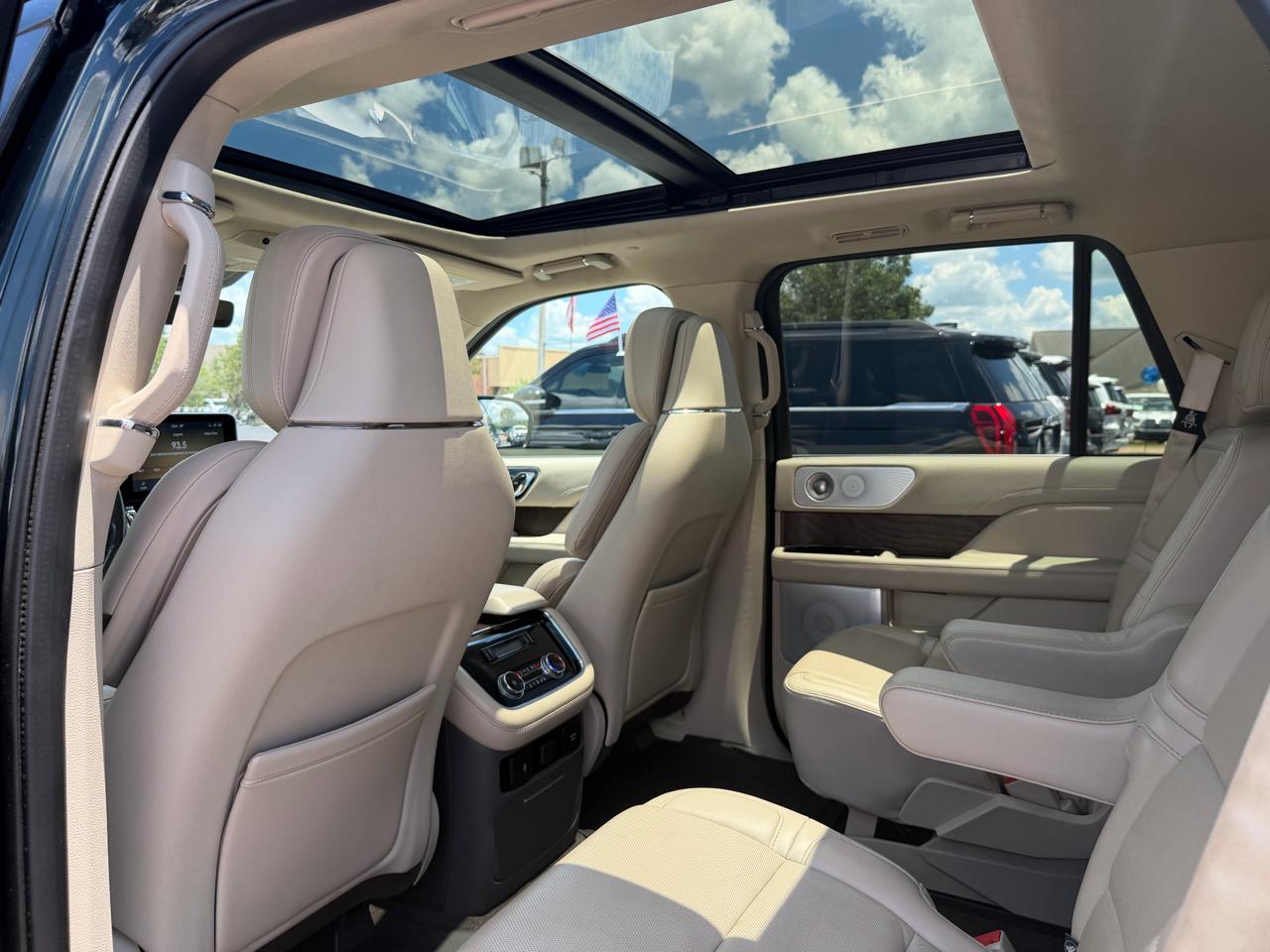 Lincoln Navigator Reserve 4WD 2021