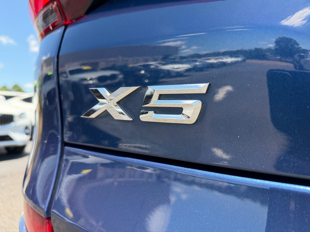 BMW X5 sDrive40i Sports Activity Vehicle 2022