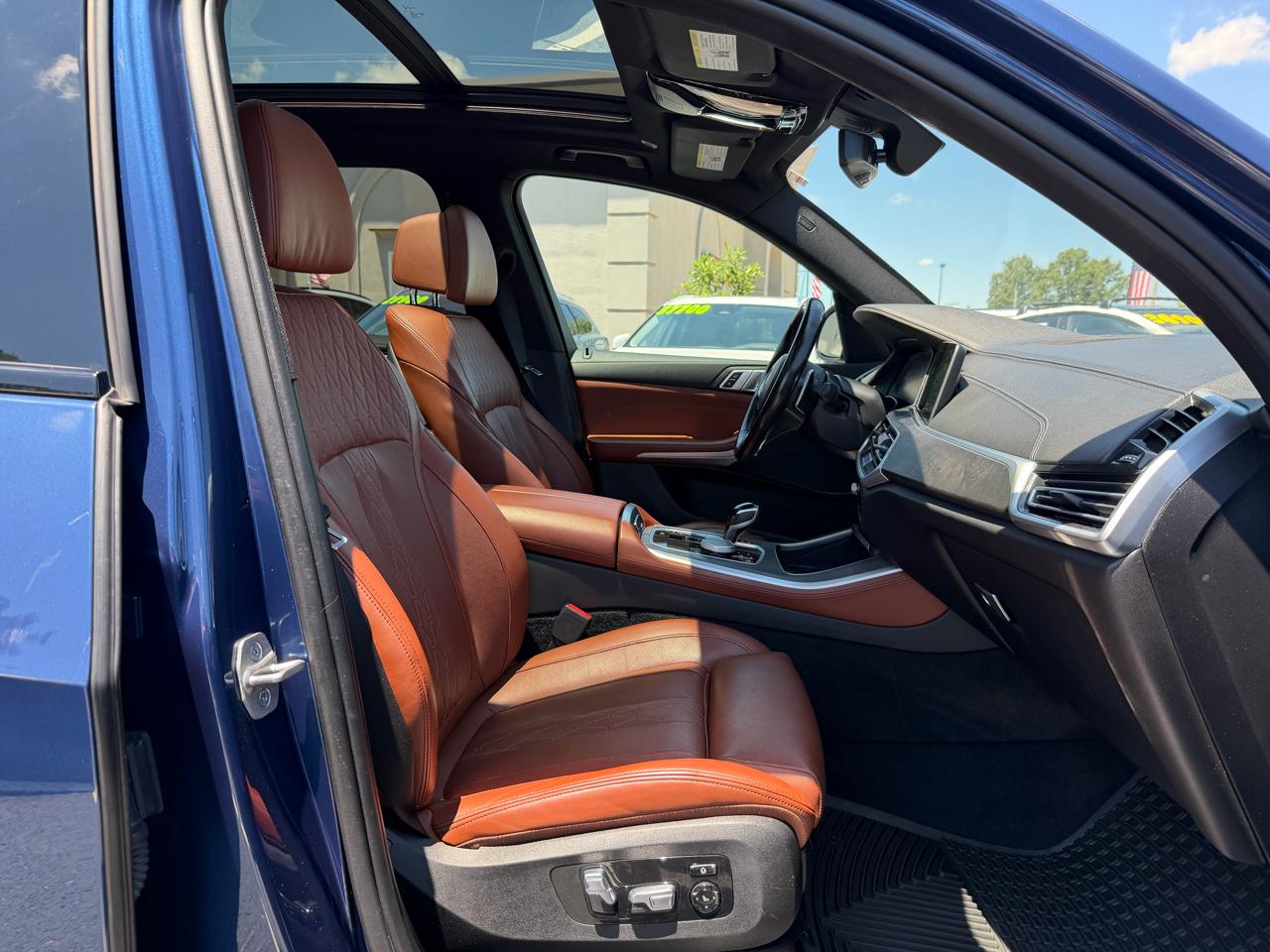BMW X5 sDrive40i Sports Activity Vehicle 2022