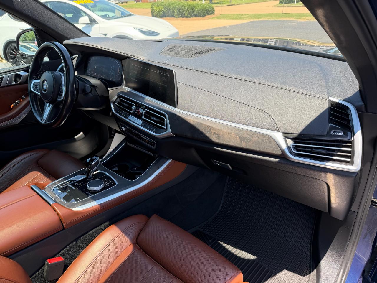 BMW X5 sDrive40i Sports Activity Vehicle 2022