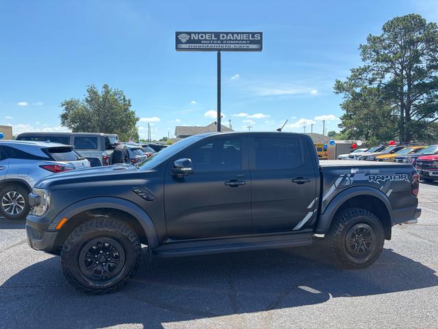 Black 2025 Ford Ranger Raptor SuperCrew 4WD Pickup Truck Four-Wheel Drive Automatic