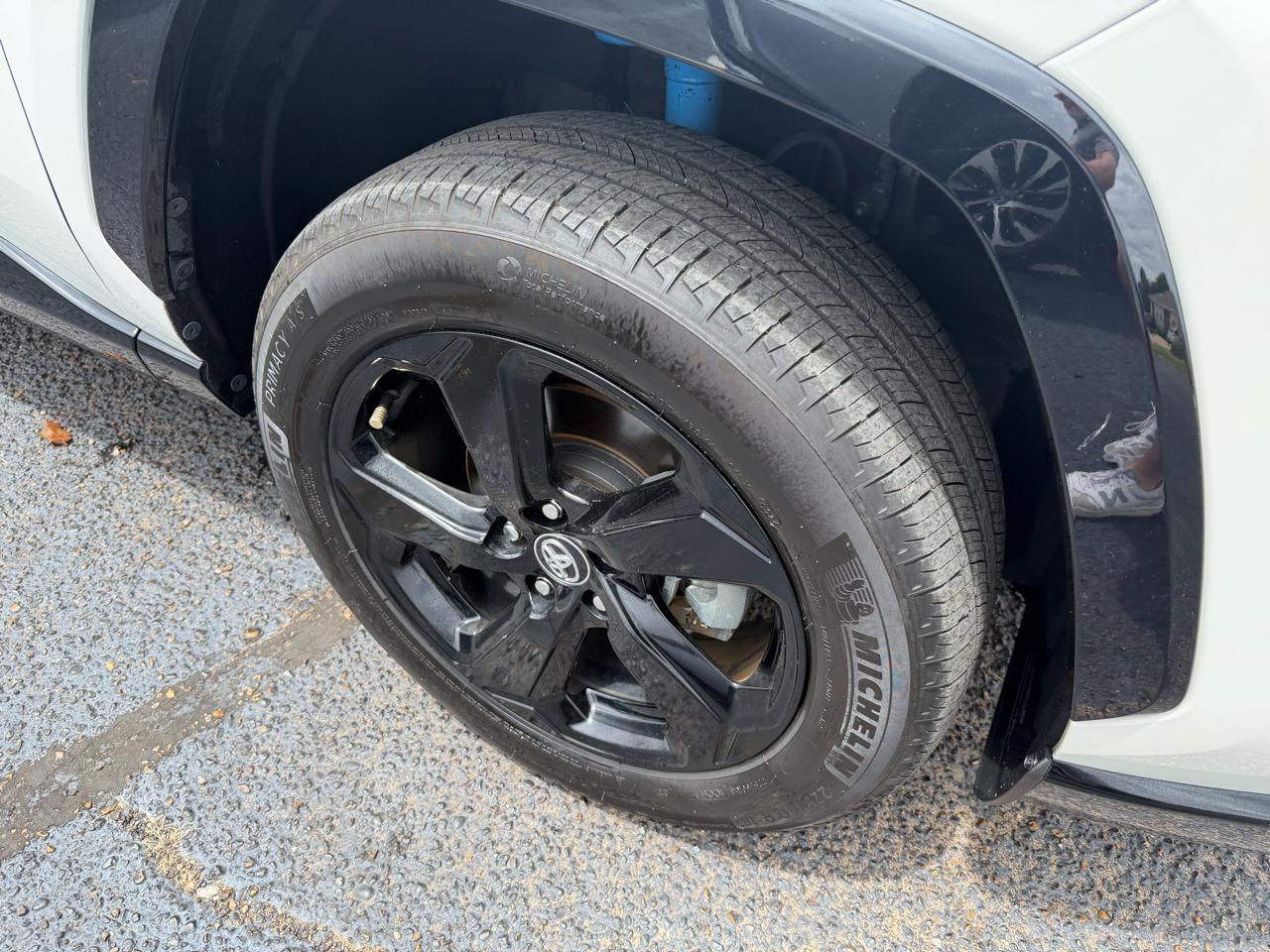 Toyota RAV4 Hybrid XLE AWD 2021