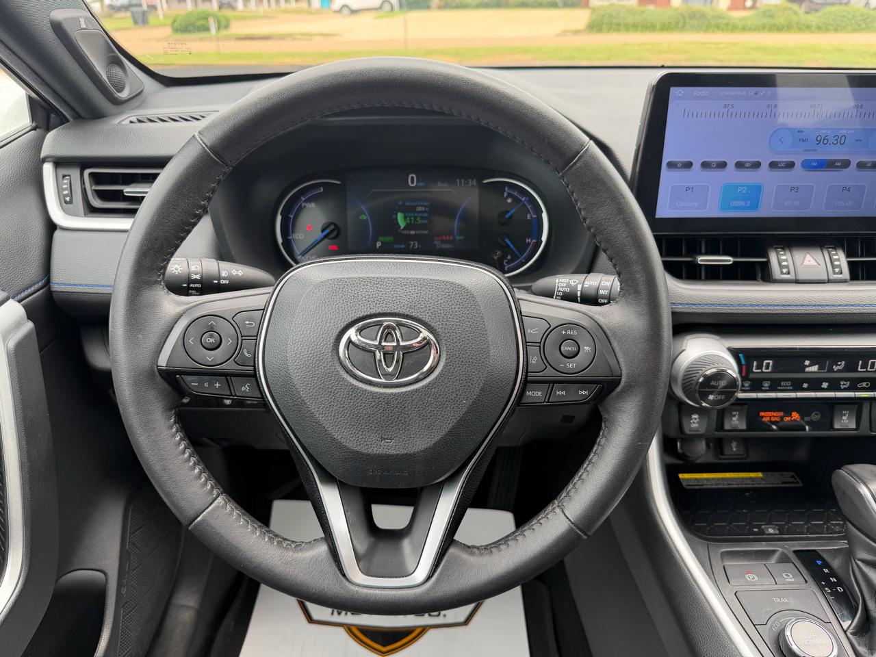 Toyota RAV4 Hybrid XLE AWD 2021
