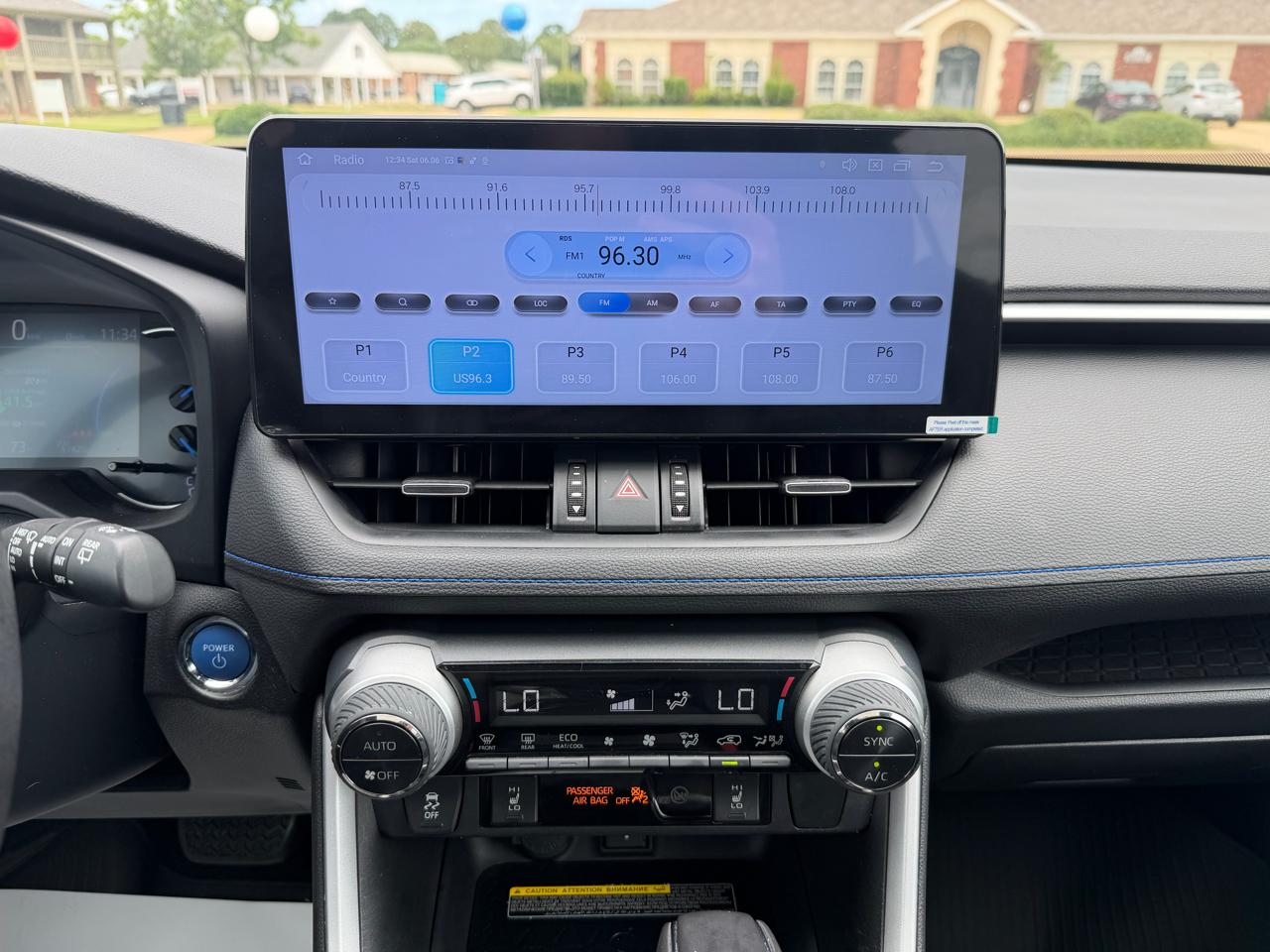 Toyota RAV4 Hybrid XLE AWD 2021