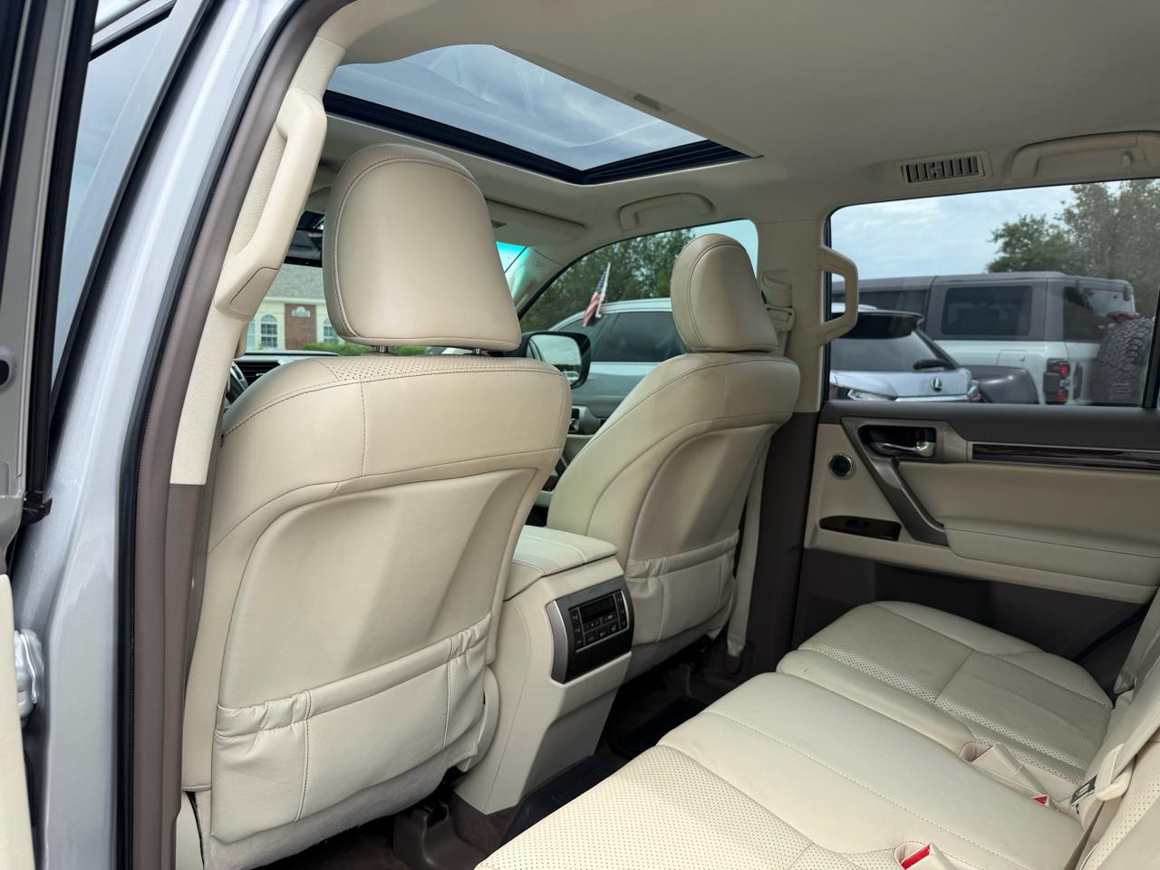 Lexus GX 460 Luxury 2016