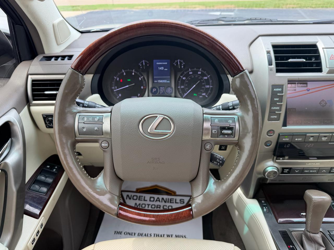 Lexus GX 460 Luxury 2016