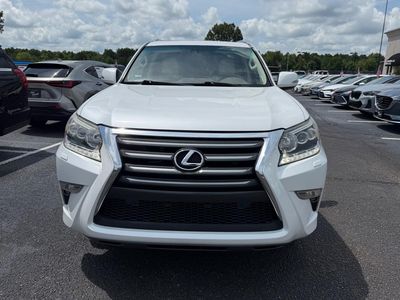 Lexus GX 460 Base 2017