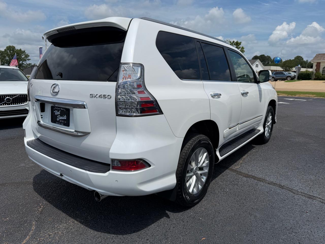 Lexus GX 460 Base 2017