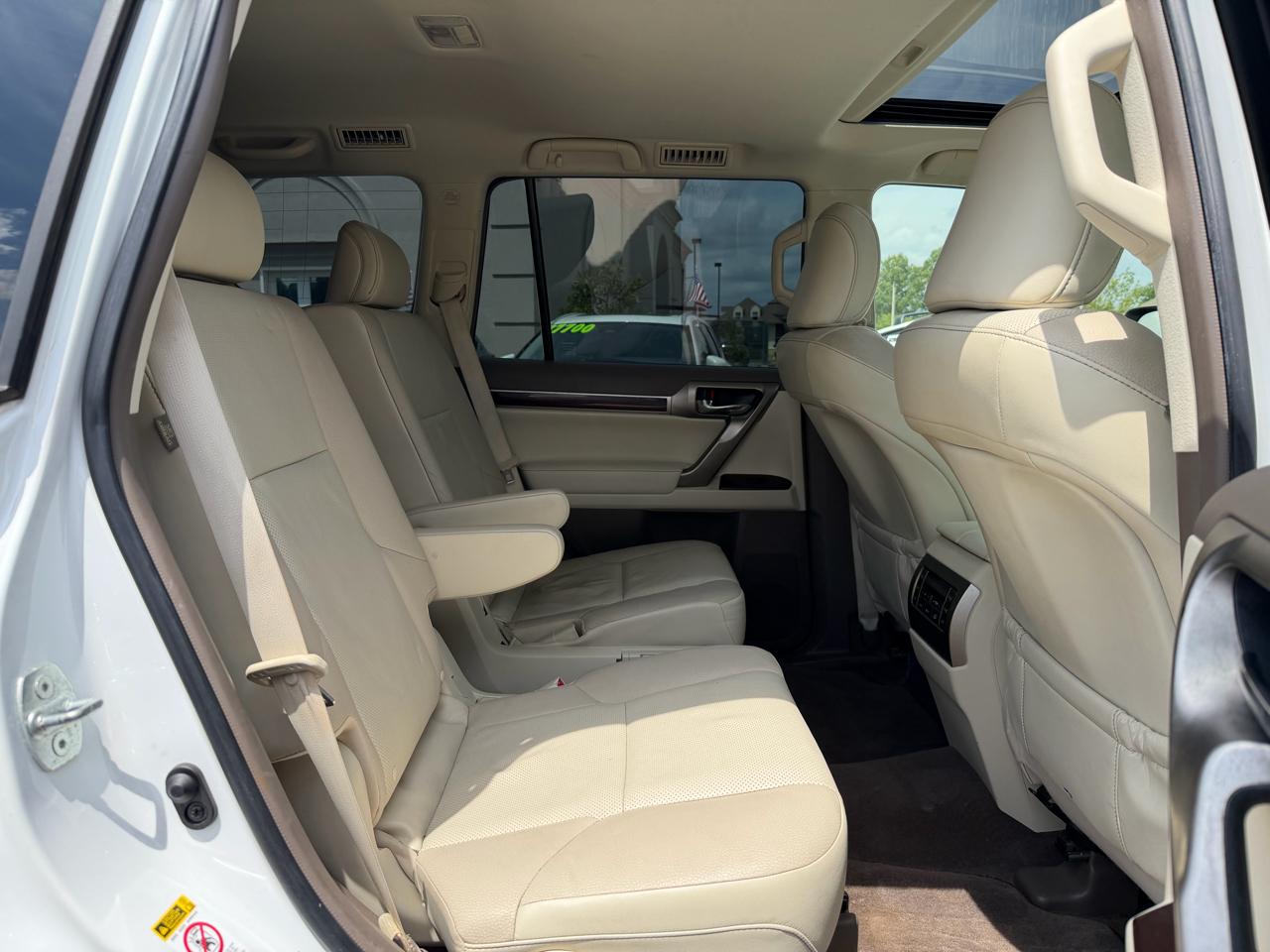 Lexus GX 460 Base 2017