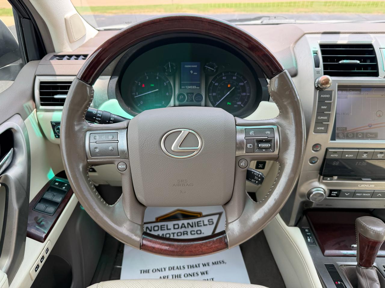 Lexus GX 460 Base 2017