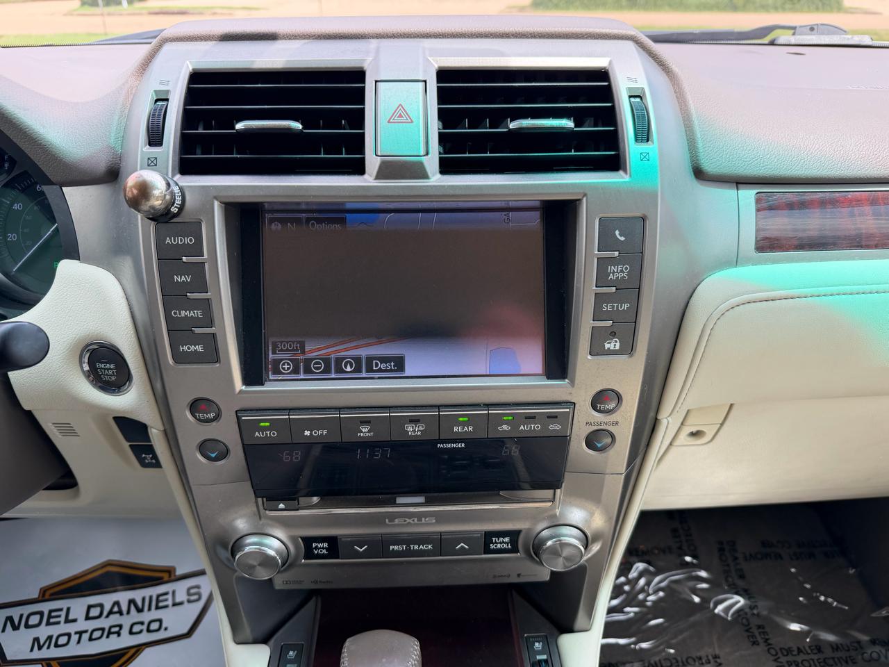 Lexus GX 460 Base 2017