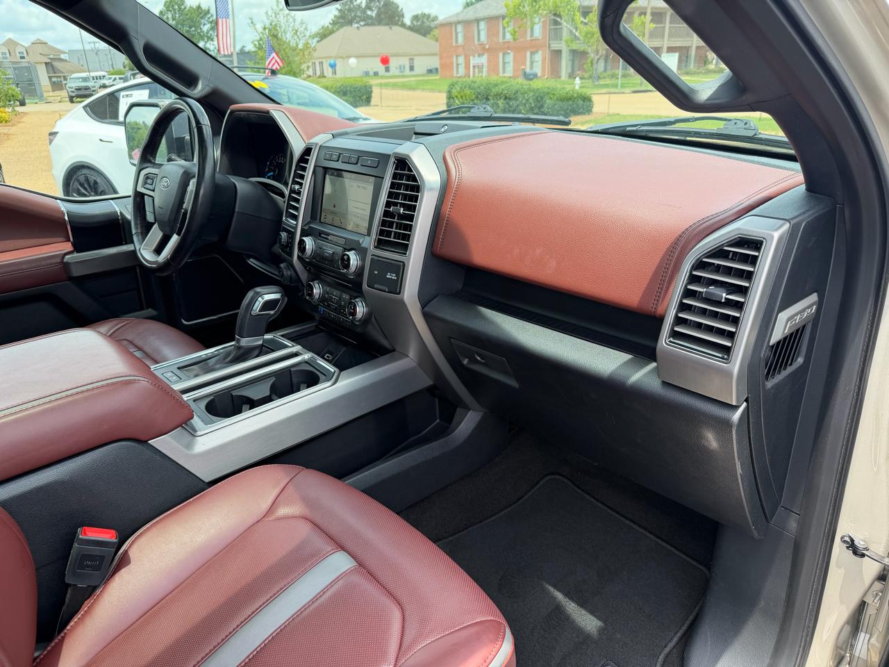 Ford F-150 Platinum SuperCrew 5.5-ft. Bed 4WD 2018